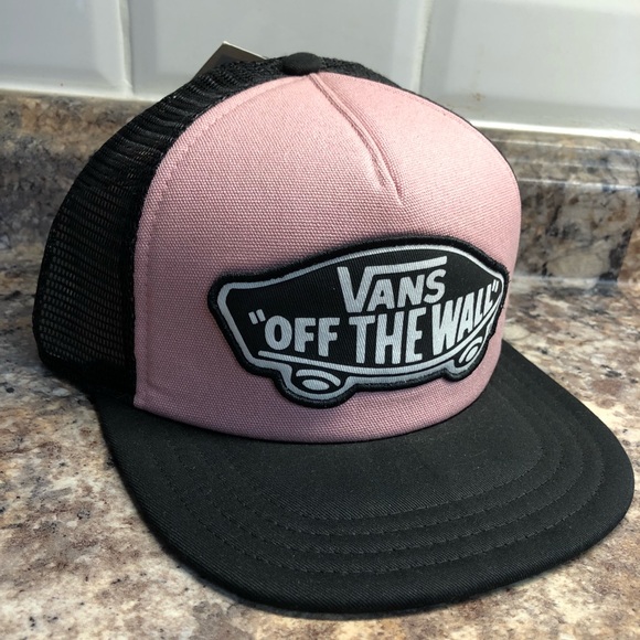 Vans Accessories - Vans Off The Wall Pink Black Trucker Hat